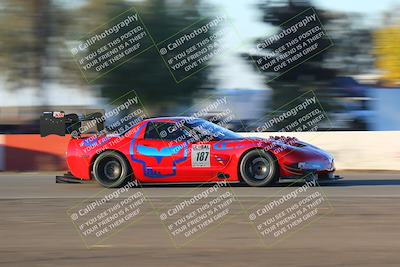 media/Nov-13-2022-GTA Finals Buttonwillow (Sun) [[d9378ae8d1]]/Group 1/Sunset (355pm)/